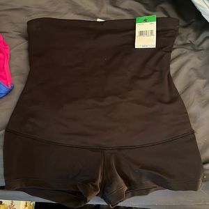 Nwt maiden form size L shape wear